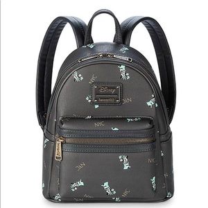 Used- Minnie Mouse Statue of Liberty Mini Backpack